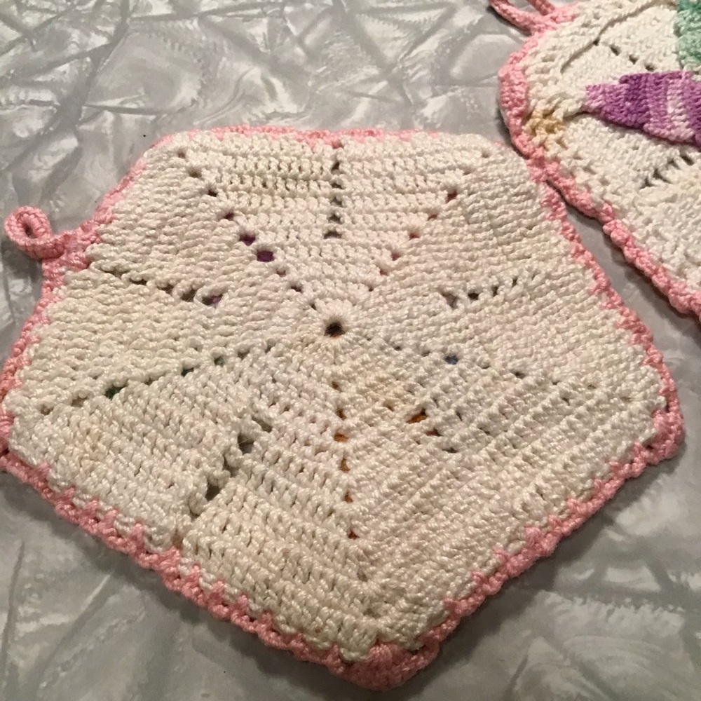 🔥SALE Small pair handmade vintage decorative kitchen hot pads doilies rainbow - Picture 7 of 14